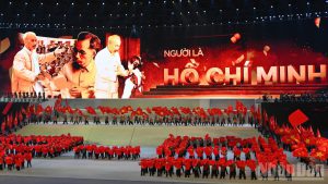 Tổng Bí thư Tô Lâm dự chương trình nghệ thuật đặc biệt “Dưới lá cờ vẻ vang của Đảng”