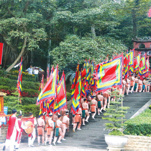 Sôi nổi chuỗi hoạt động, sự kiện dịp nghỉ lễ giỗ Tổ Hùng Vương và 30/4-1/5 Minh Hương •