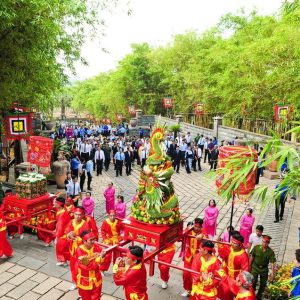 Điểm tin du lịch ngày 14.4: Du khách Anh mơ ước đến Việt Nam