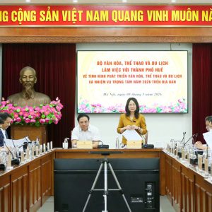 Bộ VHTTDL đồng hành cùng Huế phát triển bứt phá