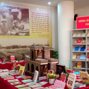 Bộ Văn hóa, Thể thao và Du lịch chủ trì, phối hợp thực hiện cung ứng xuất bản phẩm sử dụng ngân sách nhà nước