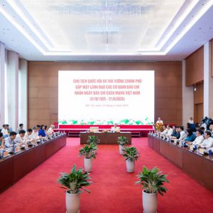 Chủ tịch Quốc hội và Thủ tướng Chính phủ gặp mặt Lãnh đạo các cơ quan báo chí