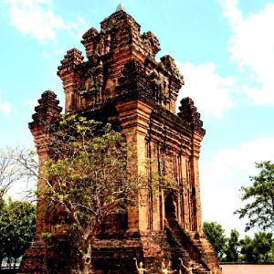 Du lịch Đắk Lắk: Hành trình tìm về những di tích lịch sử linh thiêng