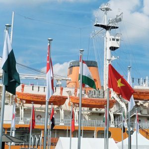 Quốc kỳ Việt Nam tung bay tại ASIAD 20