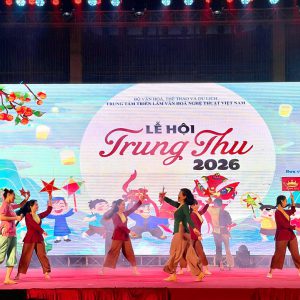 Rộn ràng đêm hội Trung thu 2026 tại Trung tâm Triển lãm Văn hóa Nghệ thuật Việt Nam